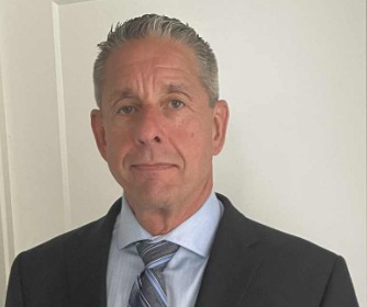 Scott Bronson — Senior Market Intelligence Strategist | Competitive Intelligence & Export Market Entry